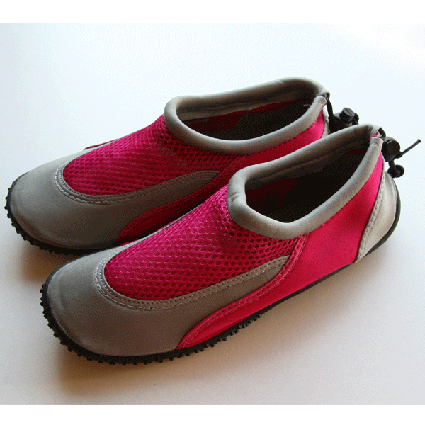 Fuchsia roze zwemschoenen voor dames