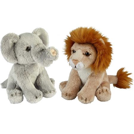 Safari animals serie soft toys 2x - Elephant and Leeuw 15 cm